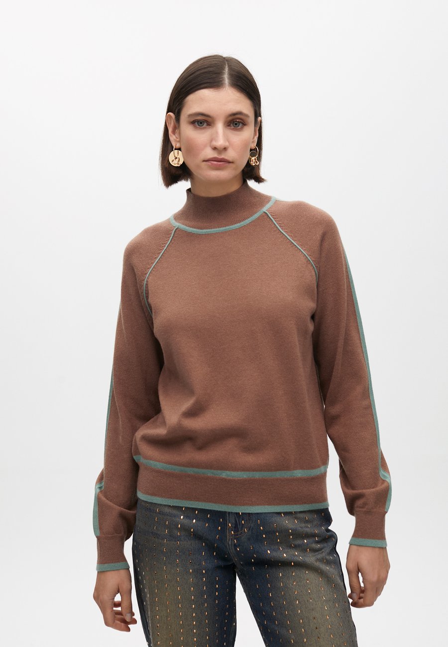 Джемпер LOLA CASADEMUNT Jumper, Taupe
Джемпер LOLA CASADEMUNT Jumper, Taupe