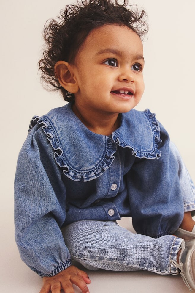 Джинсы с карманами в форме сердечек H&M, синий
Джинсы с карманами в форме сердечек H&M, синий