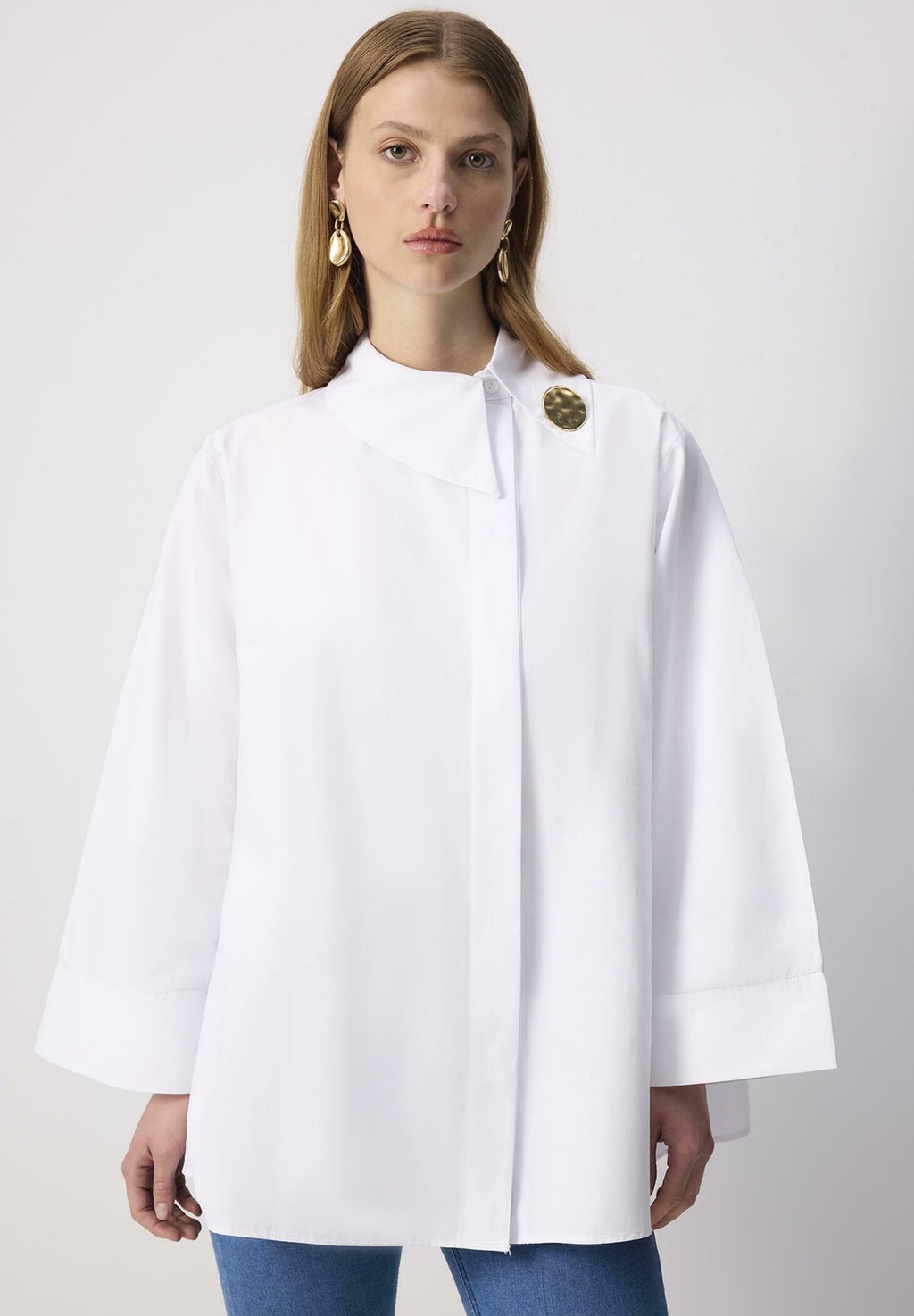 Блузка на пуговицах Touché Privé, белый 
Блузка на пуговицах Touché Privé, белый