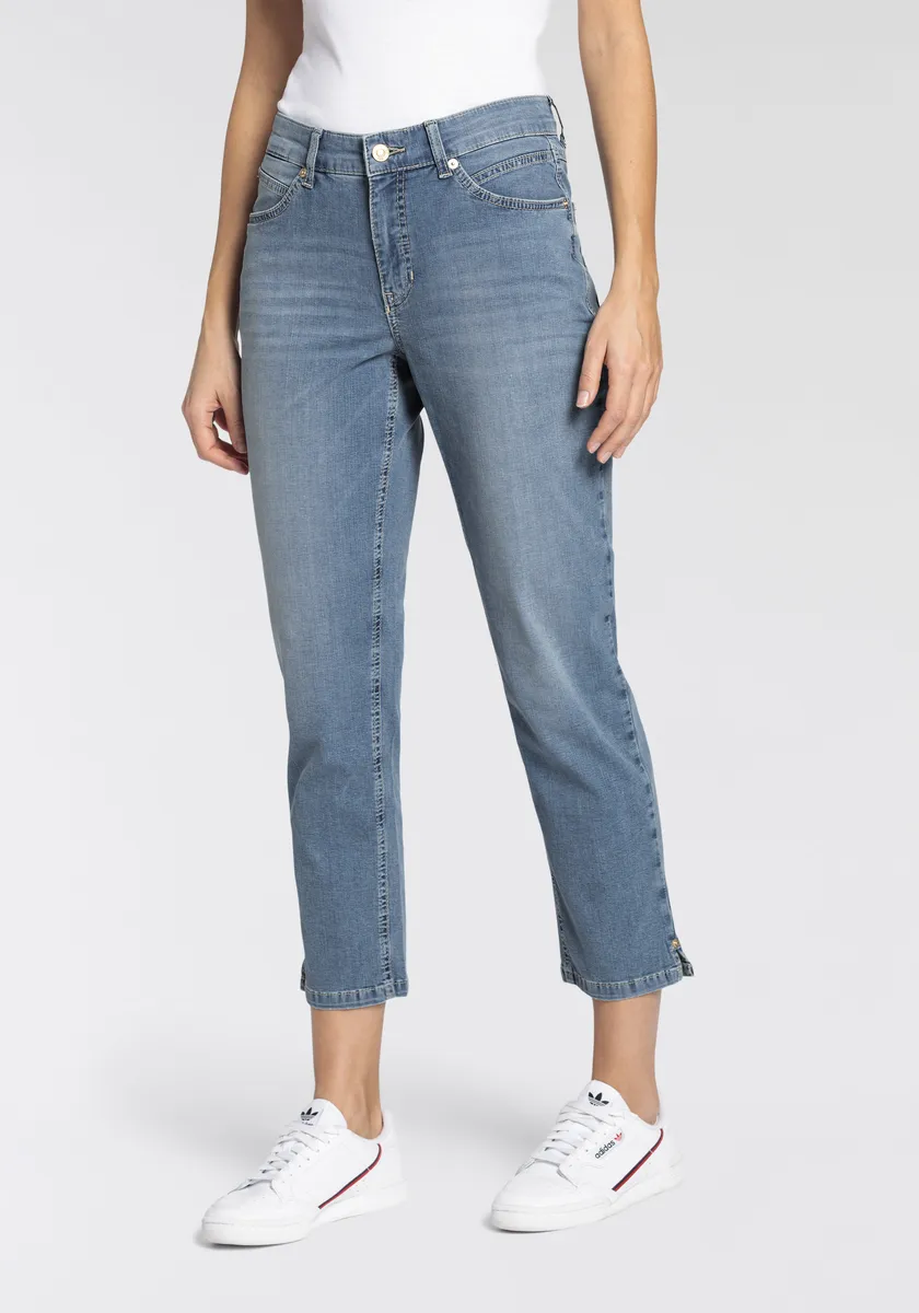 Джинсы MAC 7/8 "Мелани-7/8 Эмбро", фасон Мелани укороченный и с разрезами, цвет Blue Used Wash
Джинсы MAC 7/8 "Мелани-7/8 Эмбро", фасон Мелани укороченный и с разрезами, цвет Blue Used Wash