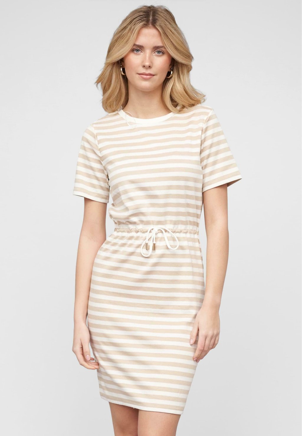 Платье из джерси TINNY VILA, бежевый
Платье из джерси TINNY VILA, бежевый