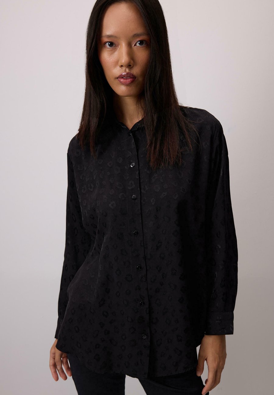 Блуза Touché Privé LEOPARD PATTERNED, Black/Black
Блуза Touché Privé LEOPARD PATTERNED, Black/Black