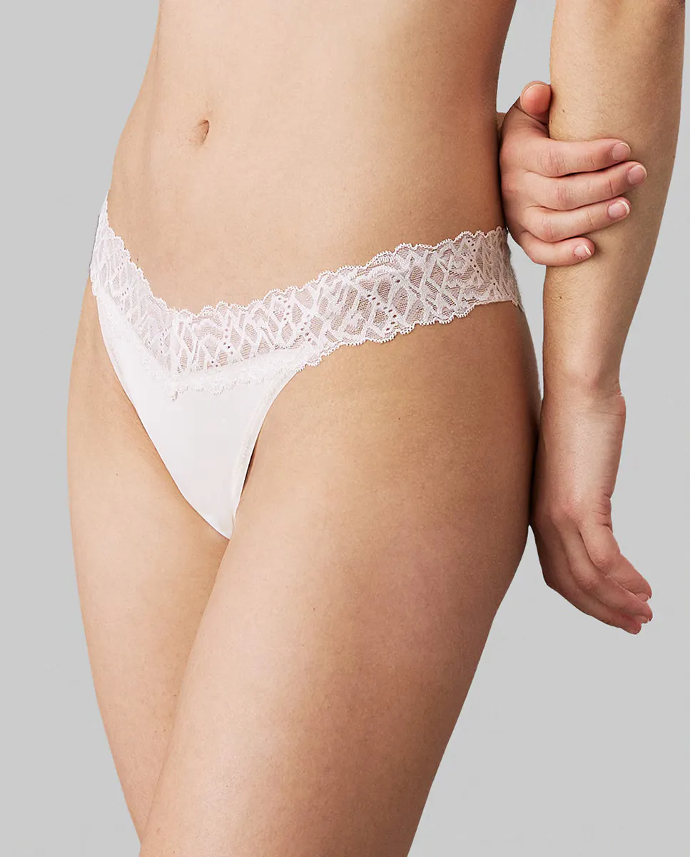 Стринги - Ck Attraction Calvin Klein, бежевый
Стринги - Ck Attraction Calvin Klein, бежевый