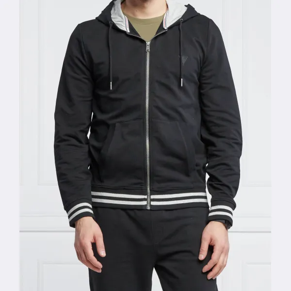 Толстовка узкого кроя Brooks Guess, черный
Толстовка узкого кроя Brooks Guess, черный