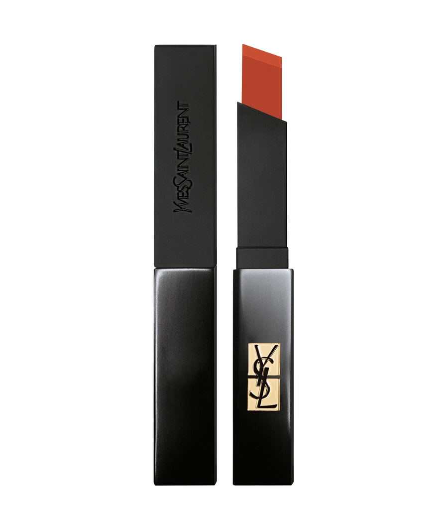 Помада Yves Saint Laurent Rouge Pur Couture The Slim Velvet Radical, Nr. 321 - velvet radical, 2g
Помада Yves Saint Laurent Rouge Pur Couture The Slim Velvet Radical, Nr. 321 - velvet radical, 2g