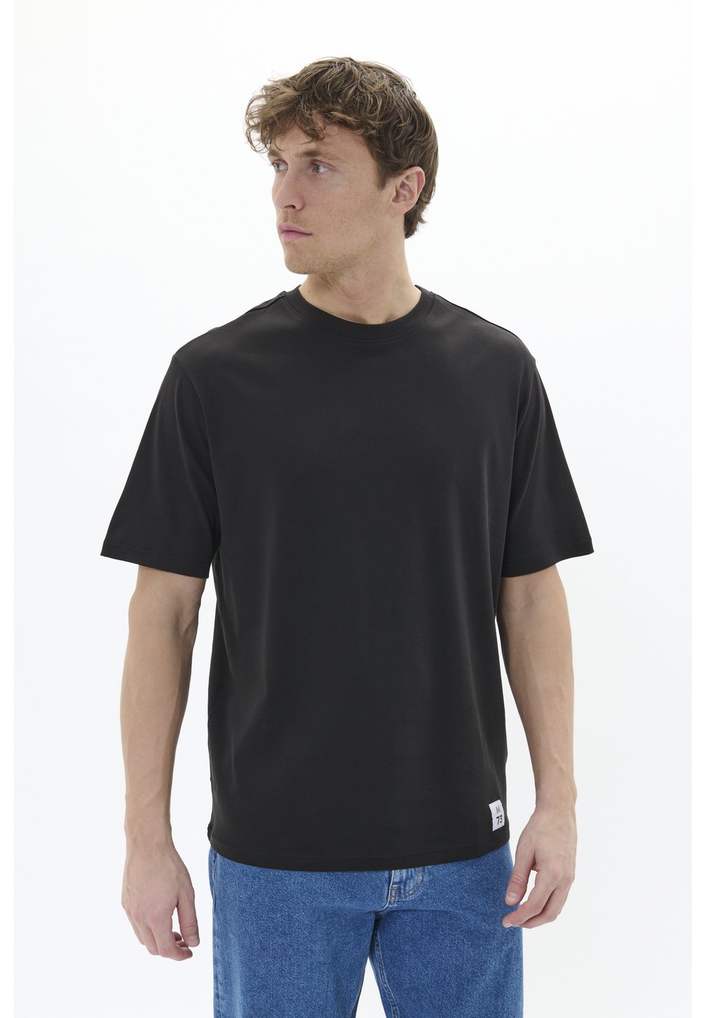 Базовая футболка HASON Matinique, черный
Базовая футболка HASON Matinique, черный