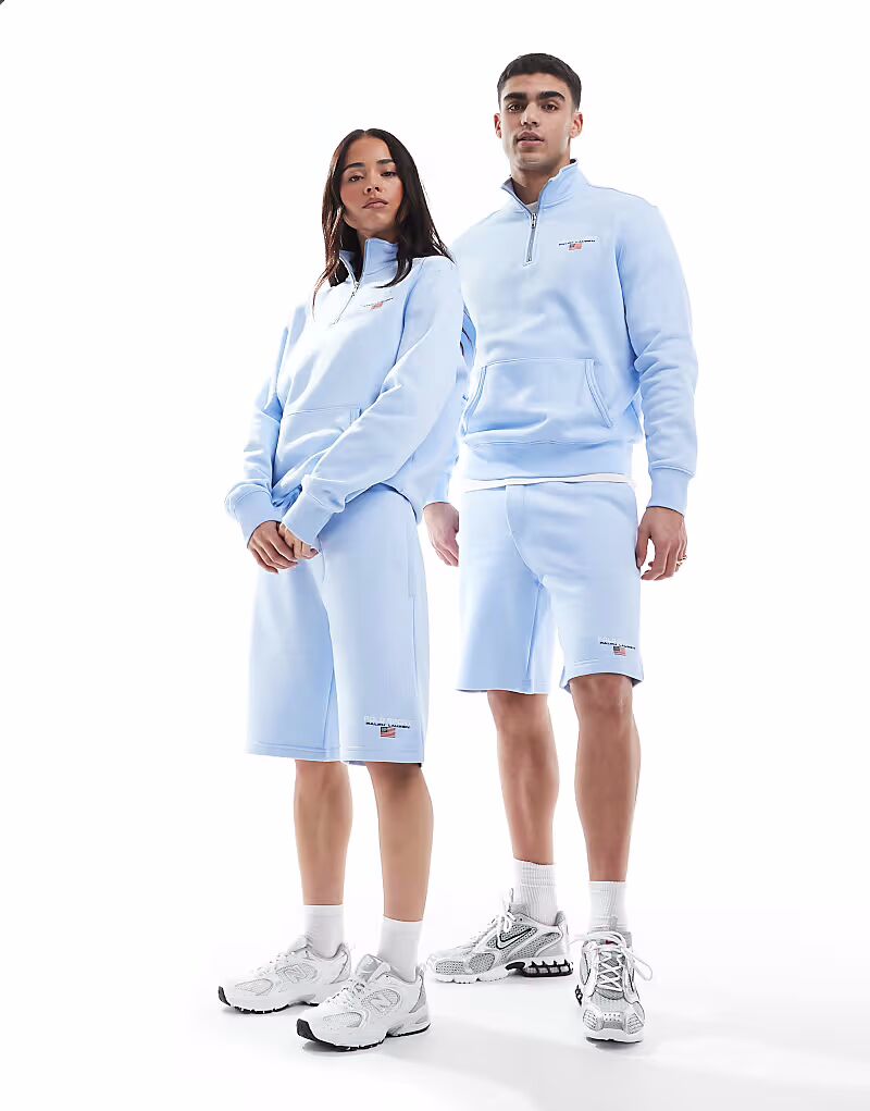 Спортивные шорты Polo Ralph Lauren Sport capsule унисекс с маленьким логотипом светло-голубого цвета CO-ORD
Спортивные шорты Polo Ralph Lauren Sport capsule унисекс с маленьким логотипом светло-голубого цвета CO-ORD