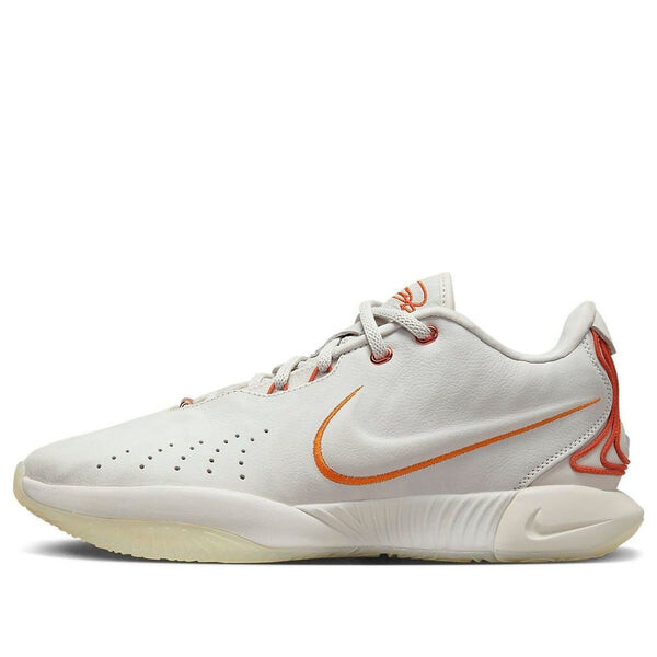 Кроссовки Nike LeBron 21 'Akoya', цвет light bone/campfire orange/celestine blue/pink rise/dark russet
Кроссовки Nike LeBron 21 'Akoya', цвет light bone/campfire orange/celestine blue/pink rise/dark russet