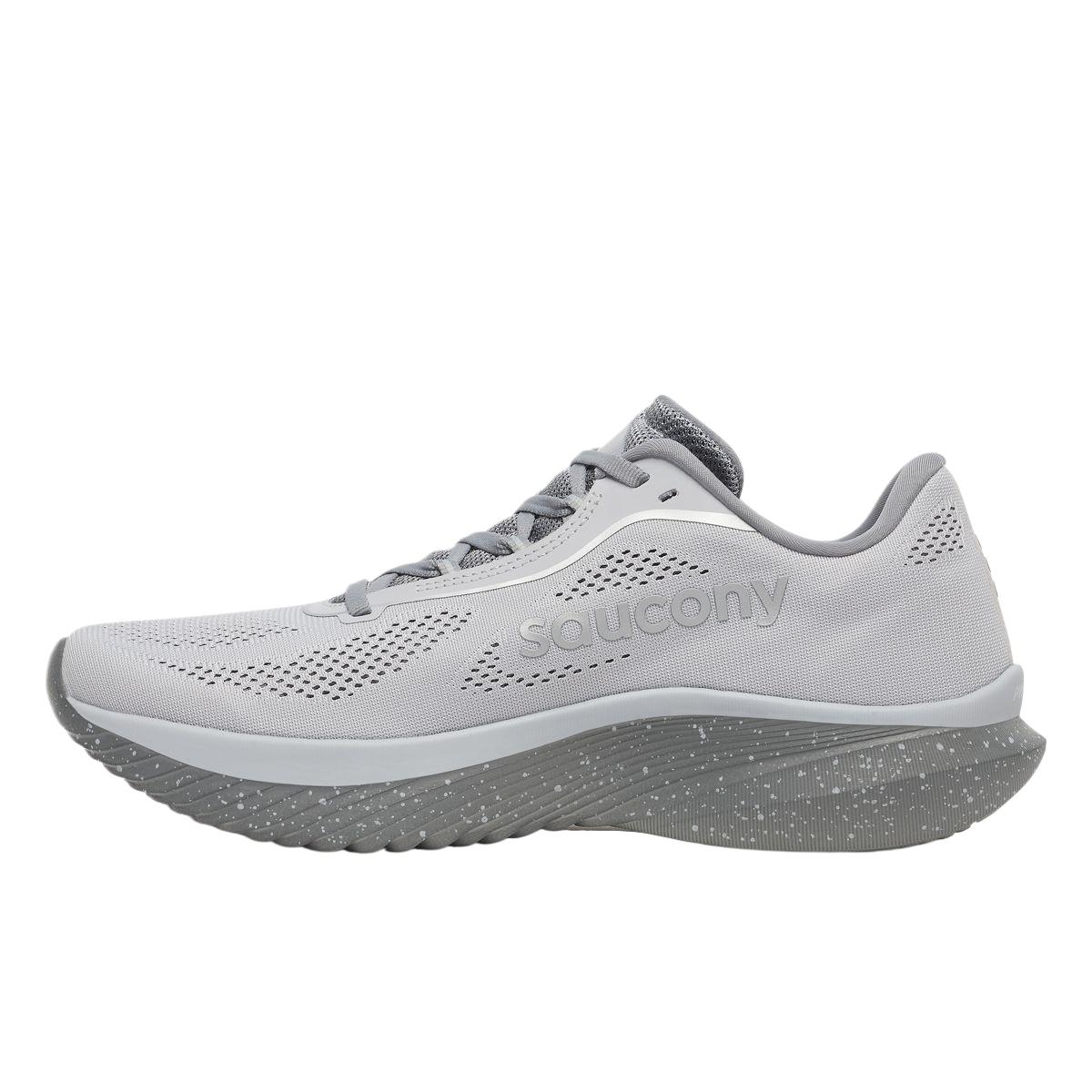 Кроссовки Kinvara 15 Cloud Cinder Saucony, Cloud/Cinder Gray
Кроссовки Kinvara 15 Cloud Cinder Saucony, Cloud/Cinder Gray