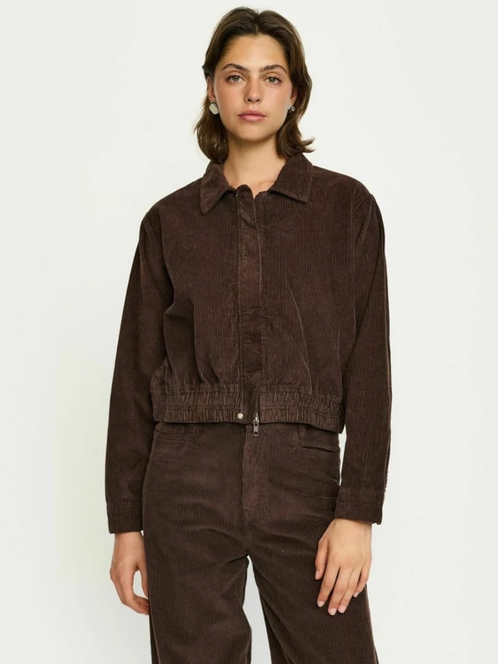 Soft Rebels Куртка SRLorelei в цвете 664 «Кофейное зерно»
Soft Rebels Куртка SRLorelei в цвете 664 «Кофейное зерно»