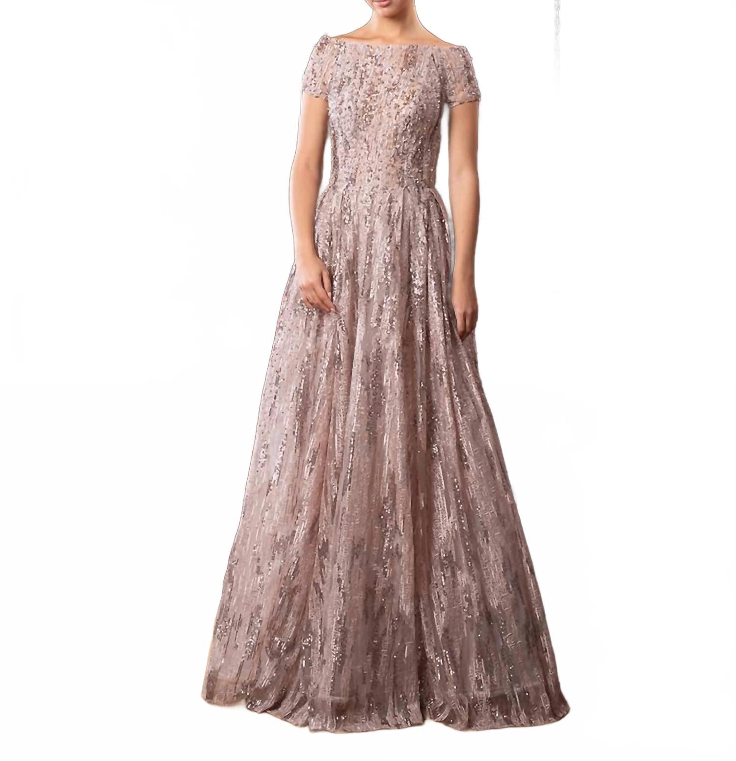 Платье с боковыми карманами и открытыми плечами в глиняном мультиколоре DAYMOR
Платье с боковыми карманами и открытыми плечами в глиняном мультиколоре DAYMOR