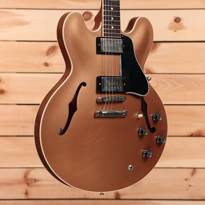 Электрогитара Gibson PSL 1961 ES-335 Ultra Light Aged - Copper - 130672 - PLEK'd
Электрогитара Gibson PSL 1961 ES-335 Ultra Light Aged - Copper - 130672 - PLEK'd