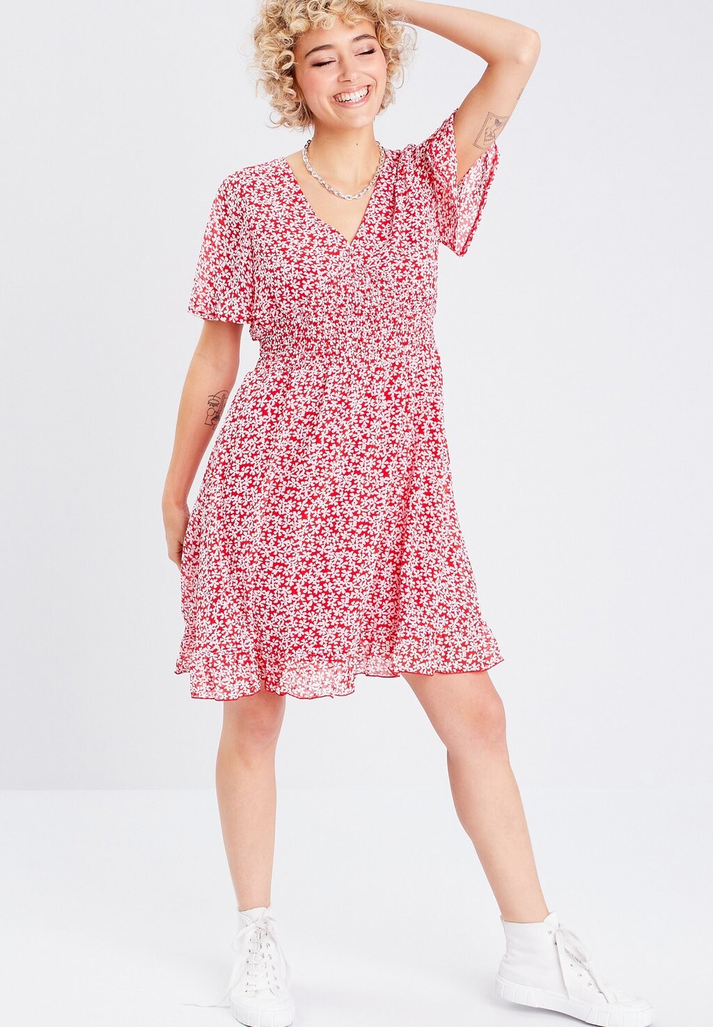 Летнее платье Cache Cache, румяна
Летнее платье Cache Cache, румяна