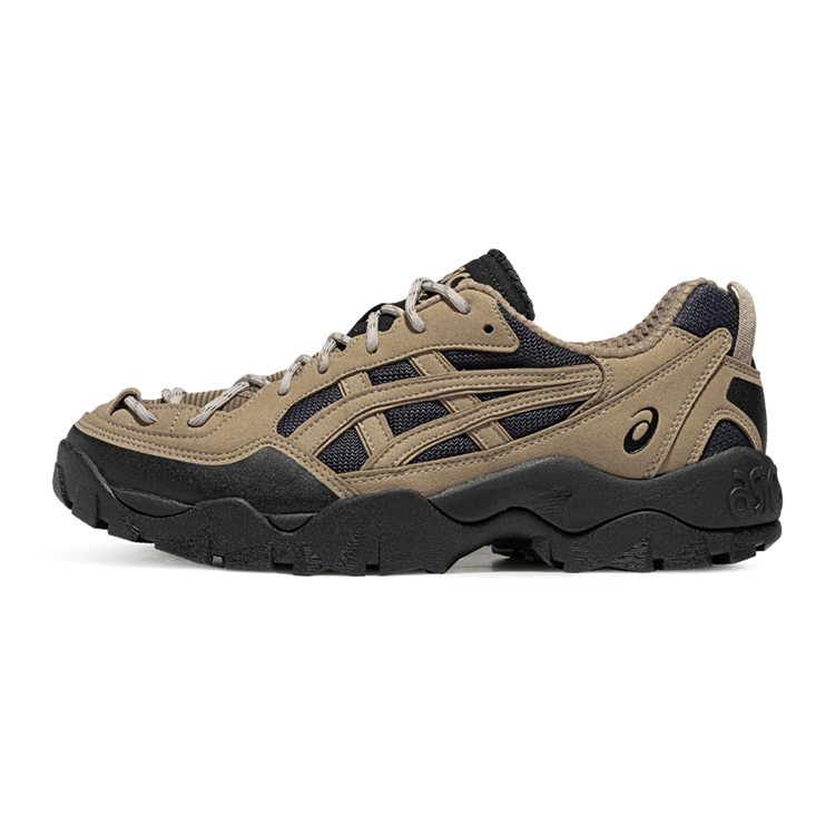 Низкие повседневные кроссовки Unisex ASICS, коричневый/черный
Низкие повседневные кроссовки Unisex ASICS, коричневый/черный
