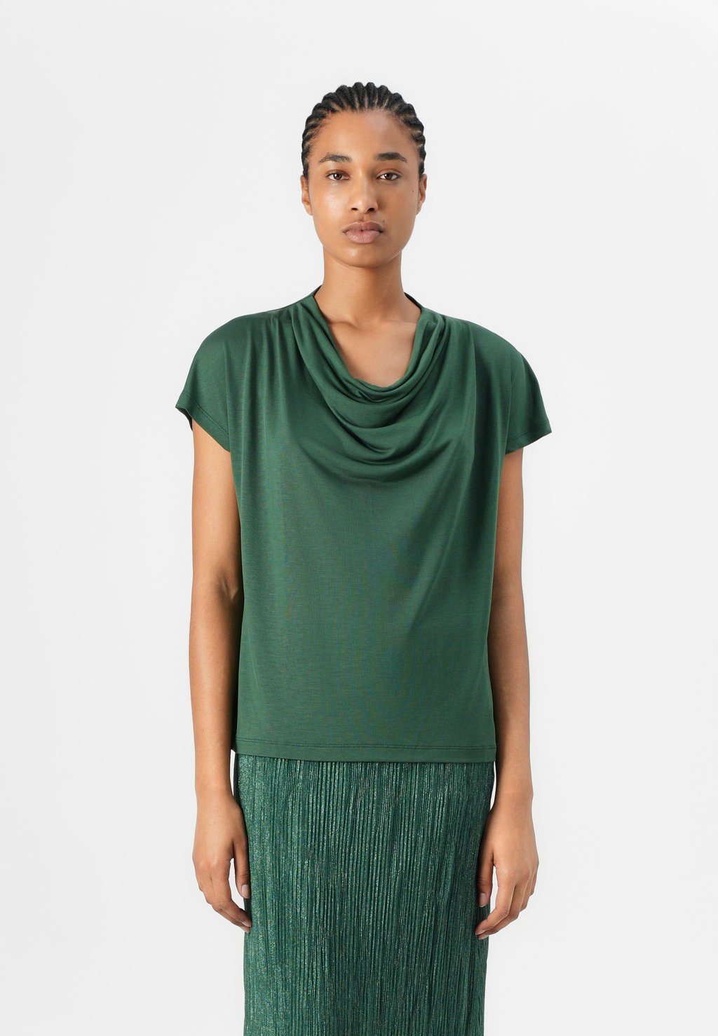 Топ KATKA GINNA Bruuns Bazaar, темно-зеленый
Топ KATKA GINNA Bruuns Bazaar, темно-зеленый