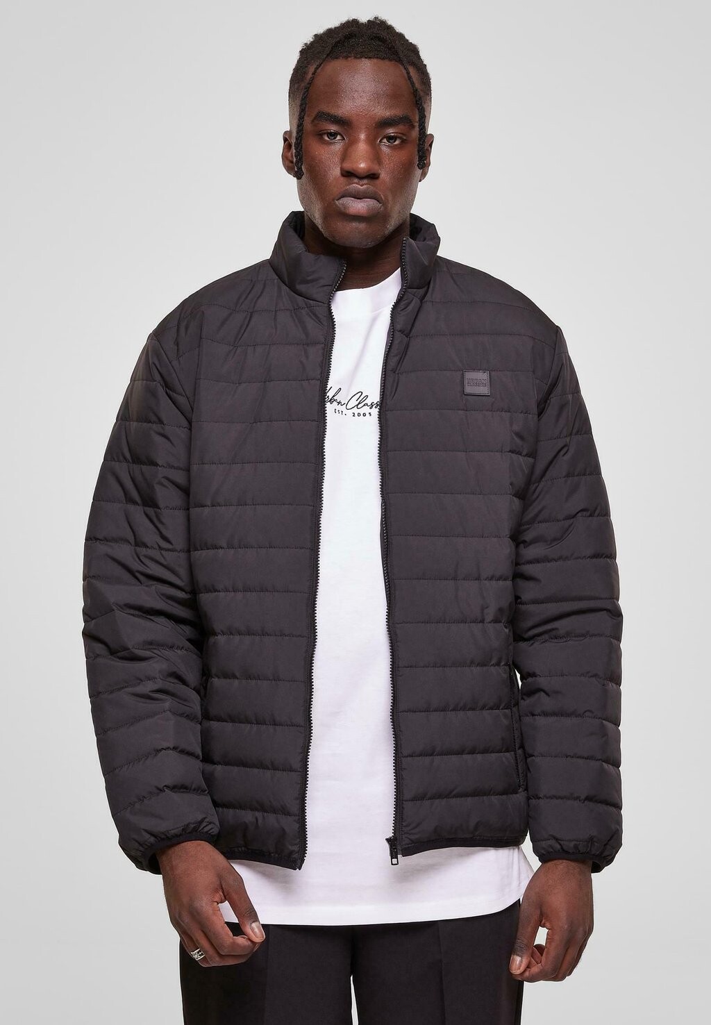 Куртка Urban Classics LIGHT BUBBLE, черный
Куртка Urban Classics LIGHT BUBBLE, черный