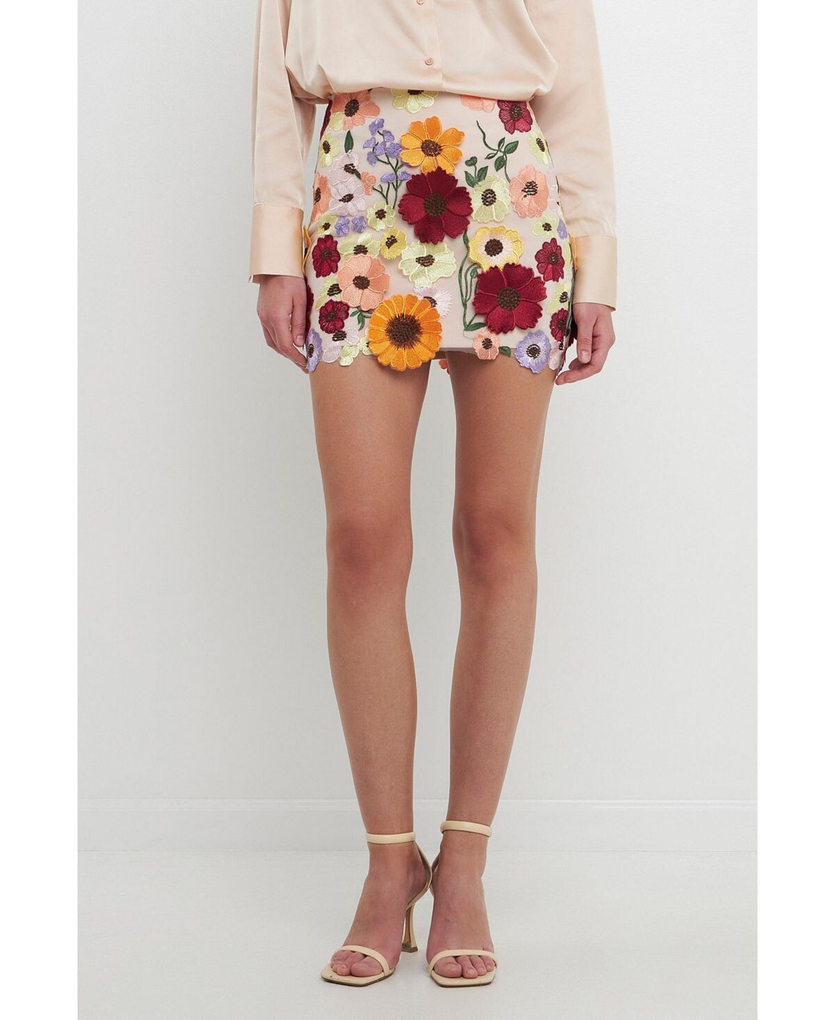 Женская мини-юбка с цветочной вышивкой endless rose
Женская мини-юбка с цветочной вышивкой endless rose