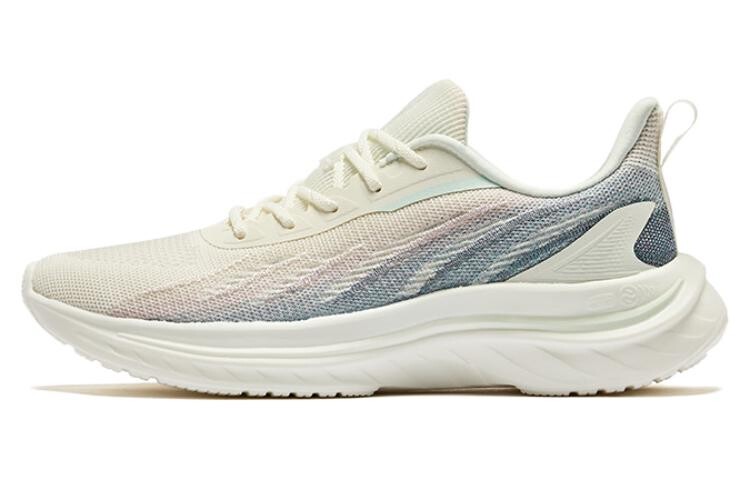 Кроссовки женские с низким верхом белого цвета Erke
Кроссовки женские с низким верхом белого цвета Erke