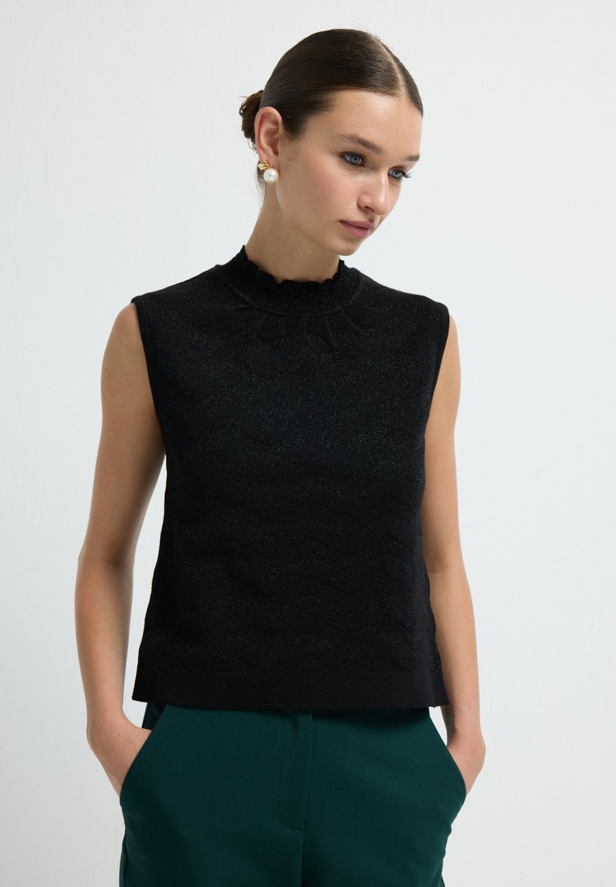 Топ adL Top, Black
Топ adL Top, Black