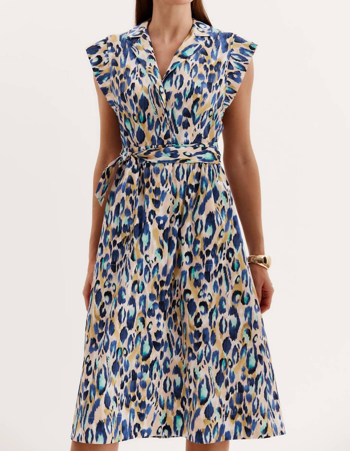 Платье Paige с леопардовым принтом в аква-мульти Tyler Boe
Платье Paige с леопардовым принтом в аква-мульти Tyler Boe