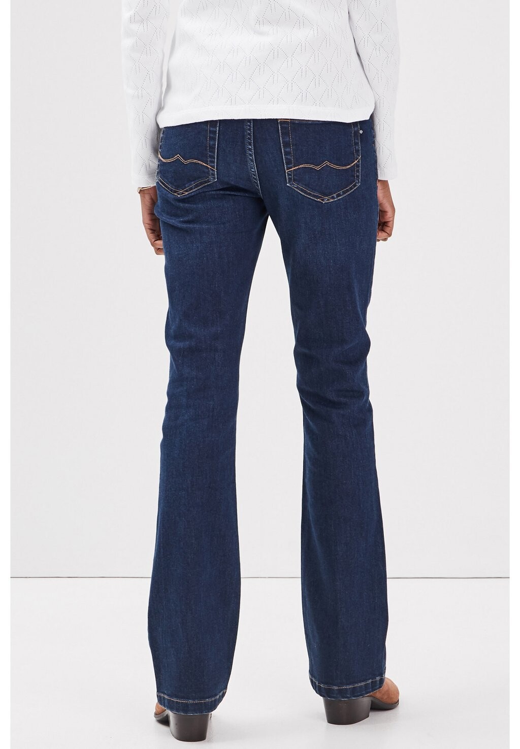 Джинсы Bootcut BONOBO Jeans, цвет Raw Denim
Джинсы Bootcut BONOBO Jeans, цвет Raw Denim