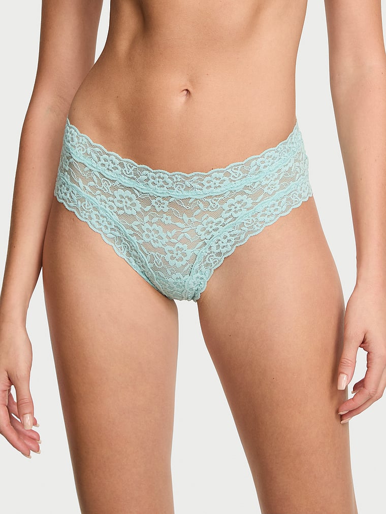 Кружевные трусики-стринги The Lacie, lace canal blue
Кружевные трусики-стринги The Lacie, lace canal blue