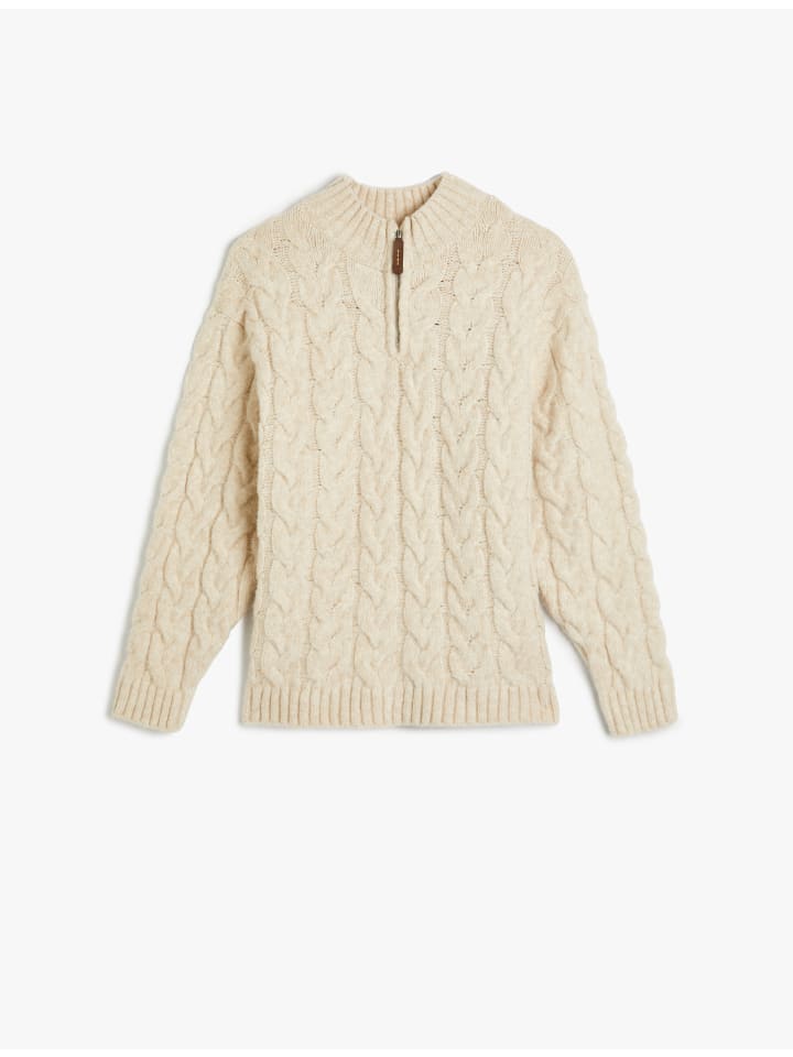 Свитер цвета экрю KOTON
Свитер цвета экрю KOTON