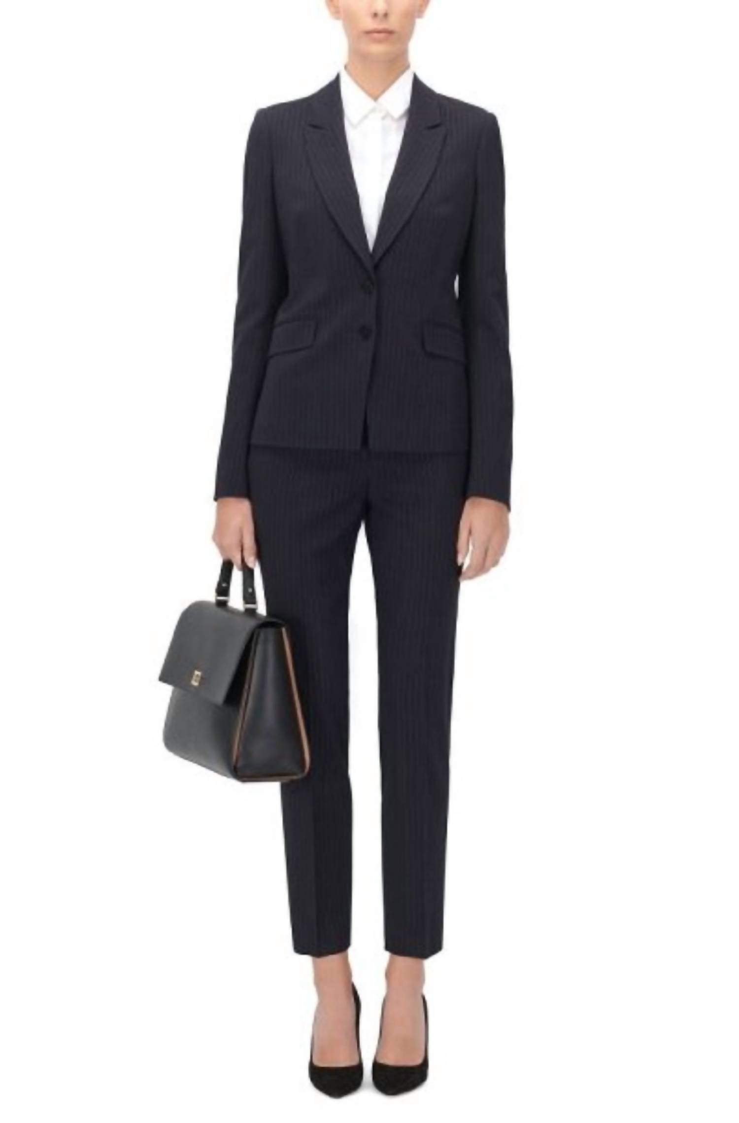 Полосатые шерстяные брюки Tiluna черного цвета Hugo Boss
Полосатые шерстяные брюки Tiluna черного цвета Hugo Boss