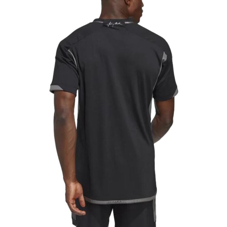 Футболка мужская черная/серая Adidas, черный
Футболка мужская черная/серая Adidas, черный