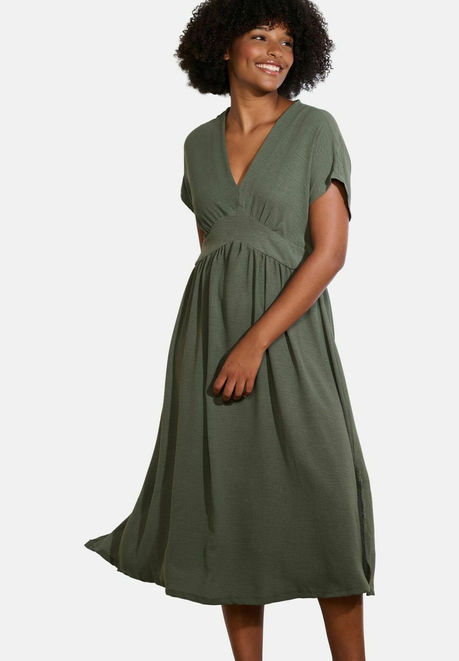 Платье LolaLiza MIDI, Khaki Med/Khaki
Платье LolaLiza MIDI, Khaki Med/Khaki