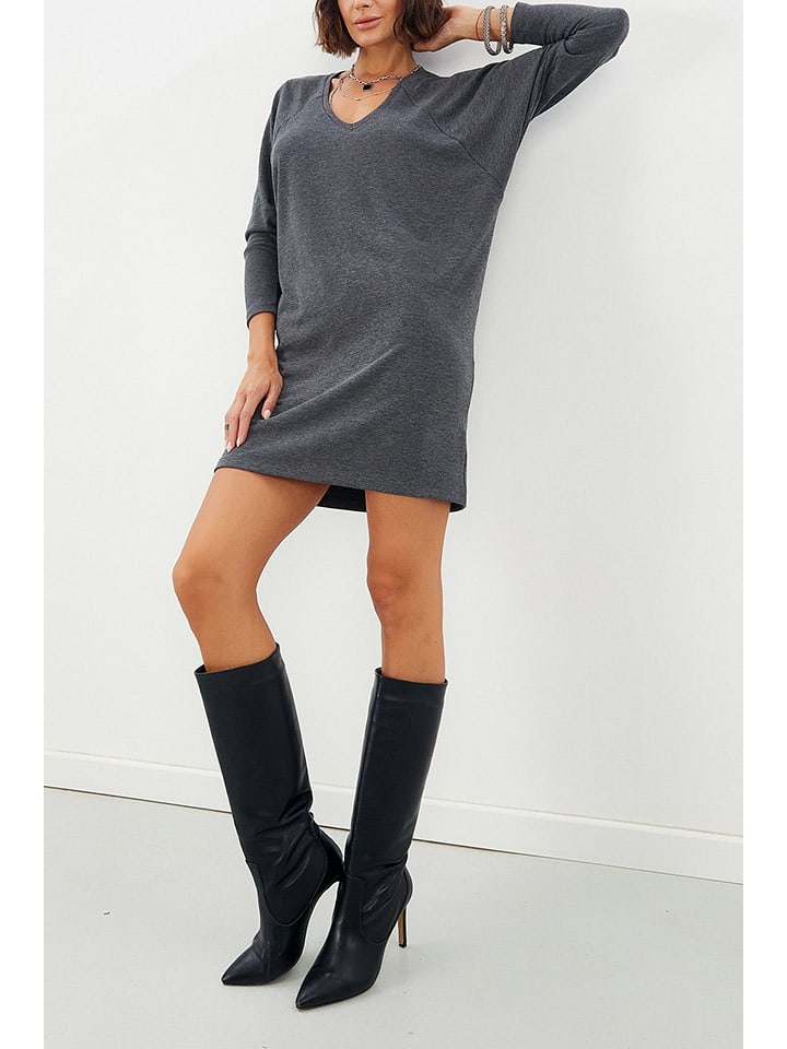 Короткое платье Milan Kiss, серый 
Короткое платье Milan Kiss, серый