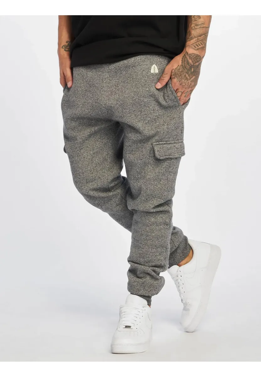 Тканевые брюки Just Rhyse " Just Rhyse Men's Huaraz Sweat Pants" (1 шт.), антрацит
Тканевые брюки Just Rhyse " Just Rhyse Men's Huaraz Sweat Pants" (1 шт.), антрацит