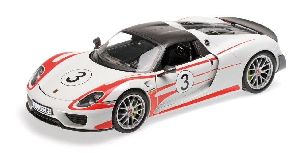 Minichamps Porsche 918 Spyder 2013 Зальцбург 1:18 110062441
Minichamps Porsche 918 Spyder 2013 Зальцбург 1:18 110062441