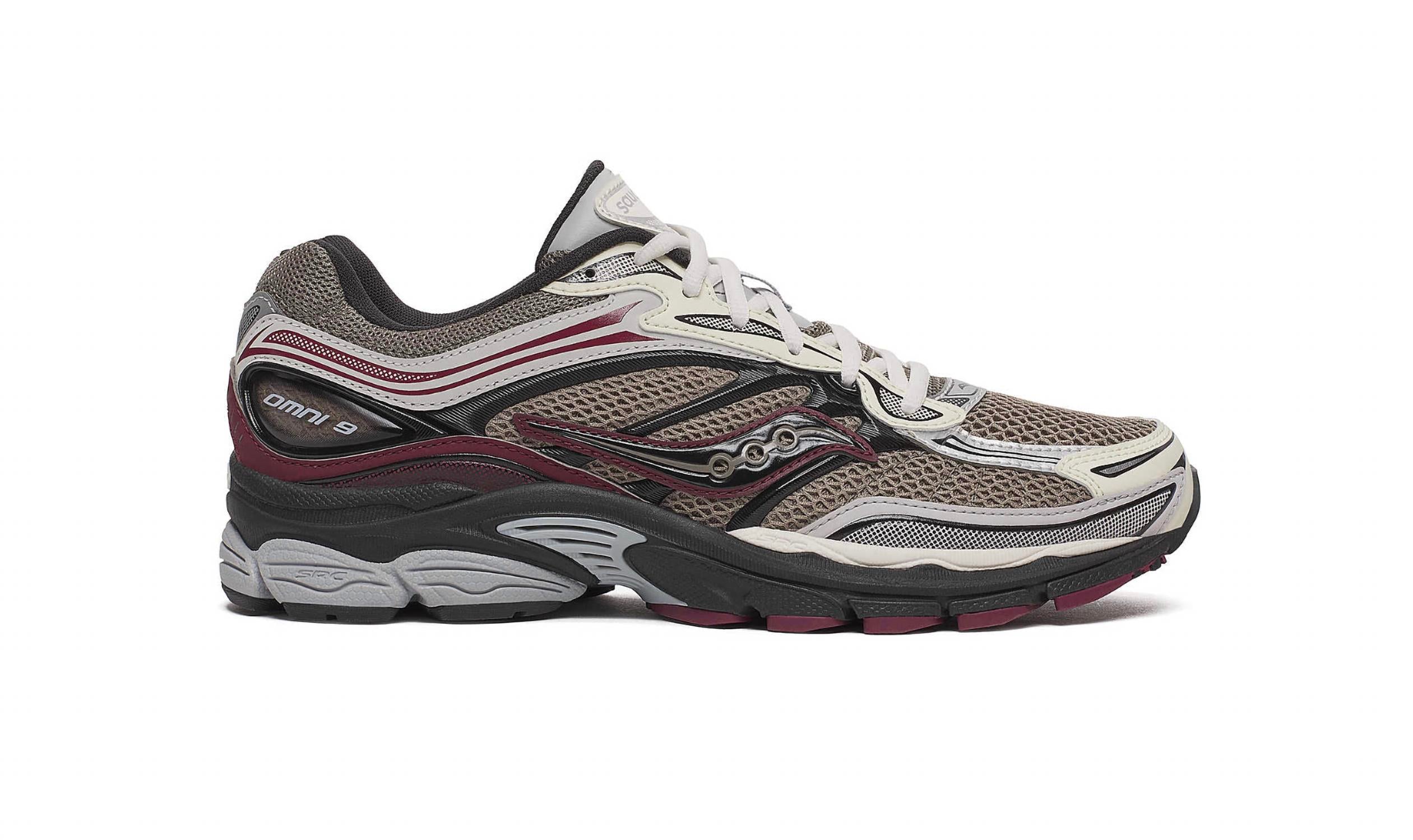 SAUCONY Мужские кроссовки Progrid Omni 9 Tmy в бежево-бордово-черно-бело-серебристом цвете
SAUCONY Мужские кроссовки Progrid Omni 9 Tmy в бежево-бордово-черно-бело-серебристом цвете