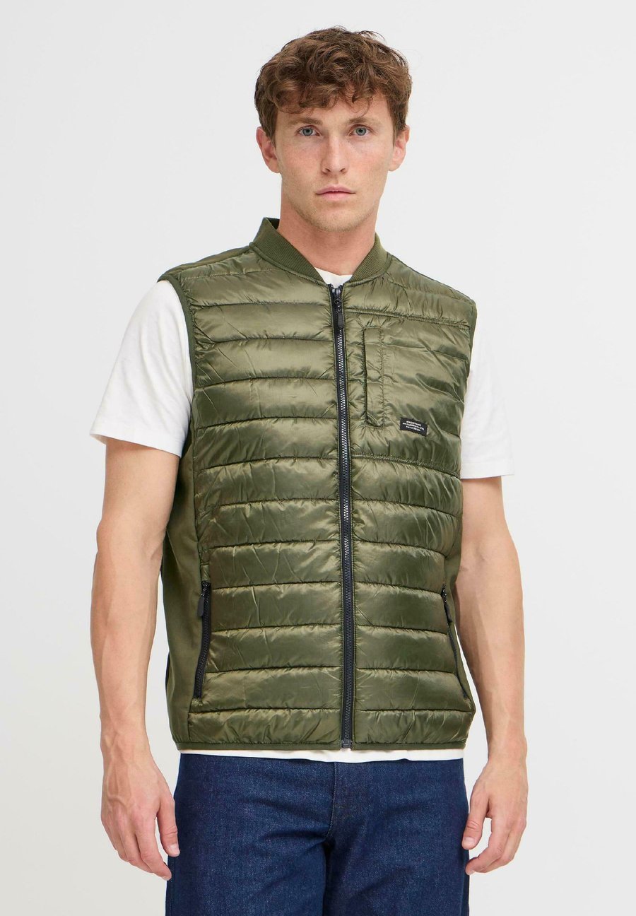 Куртка Blend BHEVEREST, Forest Night/Green
Куртка Blend BHEVEREST, Forest Night/Green