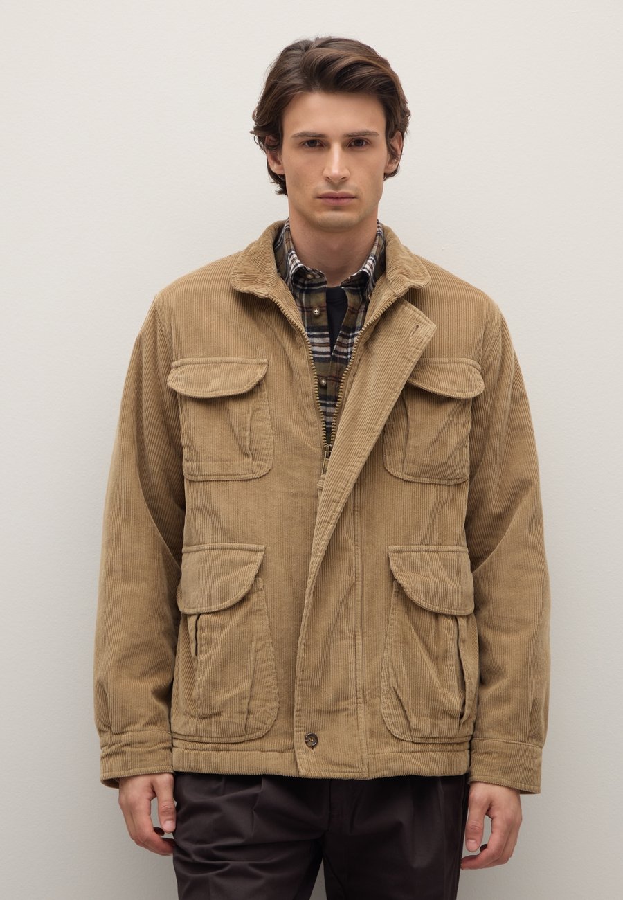 Куртка PIOMBO REGULAR FIT WITH POCKETS AND ZIP, Dark Beige/Mottled Beige
Куртка PIOMBO REGULAR FIT WITH POCKETS AND ZIP, Dark Beige/Mottled Beige