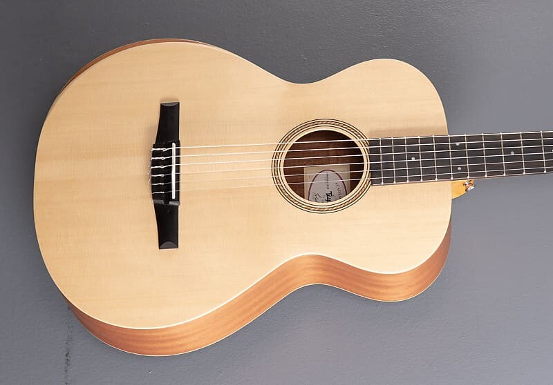 Акустическая гитара Taylor Academy 12-N
Акустическая гитара Taylor Academy 12-N