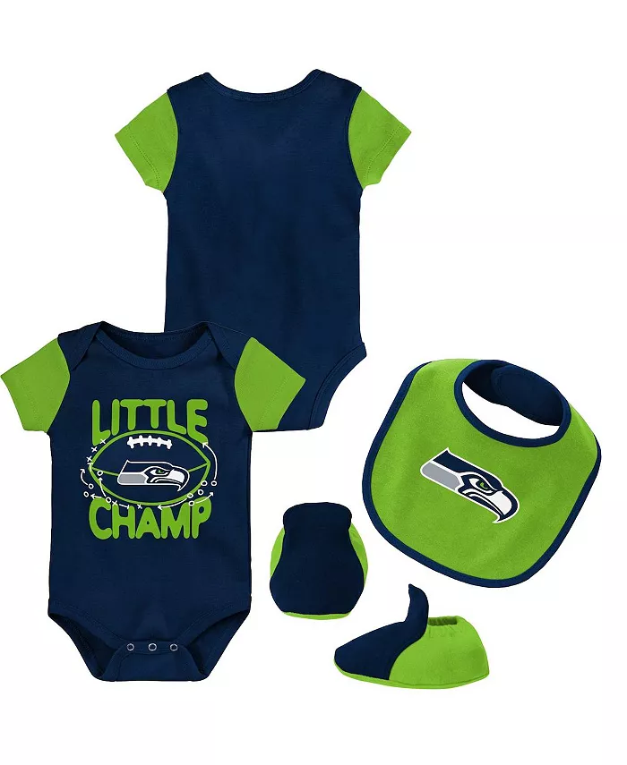 Новорожденные и младенцы (мальчики и девочки) Комплект из трех предметов Little Champ: боди, слюнявчик и пинетки Seattle Seahawks цвета колледж-неви и неоново-зеленого Outerstuff
Новорожденные и младенцы (мальчики и девочки) Комплект из трех предметов Little Champ: боди, слюнявчик и пинетки Seattle Seahawks цвета колледж-неви и неоново-зеленого Outerstuff
