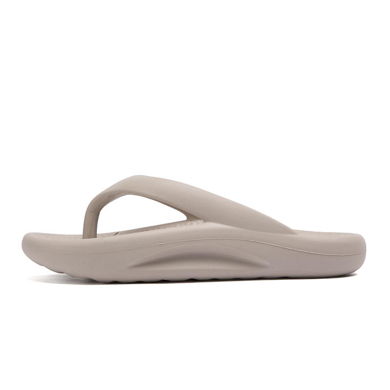 CariteSport EVA бесшумные устойчивые к запаху износостойкие нескользящие быстросохнущие шлепанцы унисекс черные, цвет Black
CariteSport EVA бесшумные устойчивые к запаху износостойкие нескользящие быстросохнущие шлепанцы унисекс черные, цвет Black