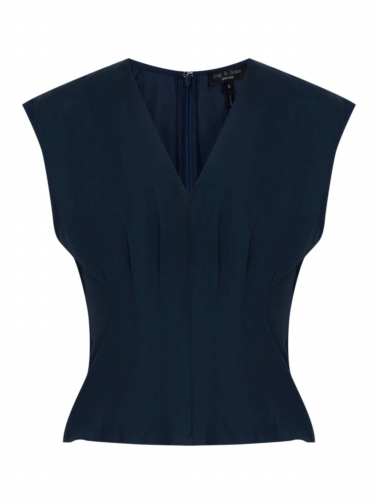 Топ Ines Poplin в цвете Salute Rag & bone, Salute
Топ Ines Poplin в цвете Salute Rag & bone, Salute