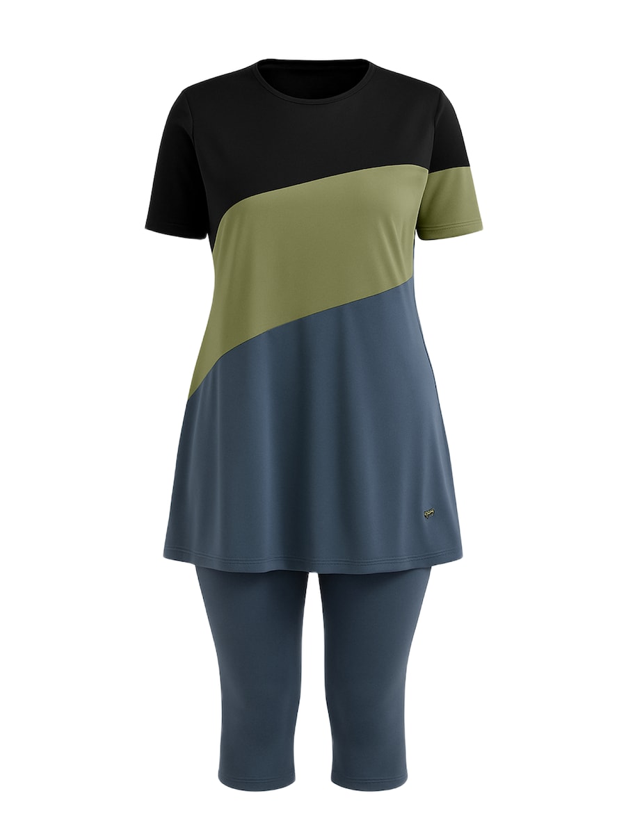 Купальник C&City, темно-синий/дымчато-синий
Купальник C&City, темно-синий/дымчато-синий