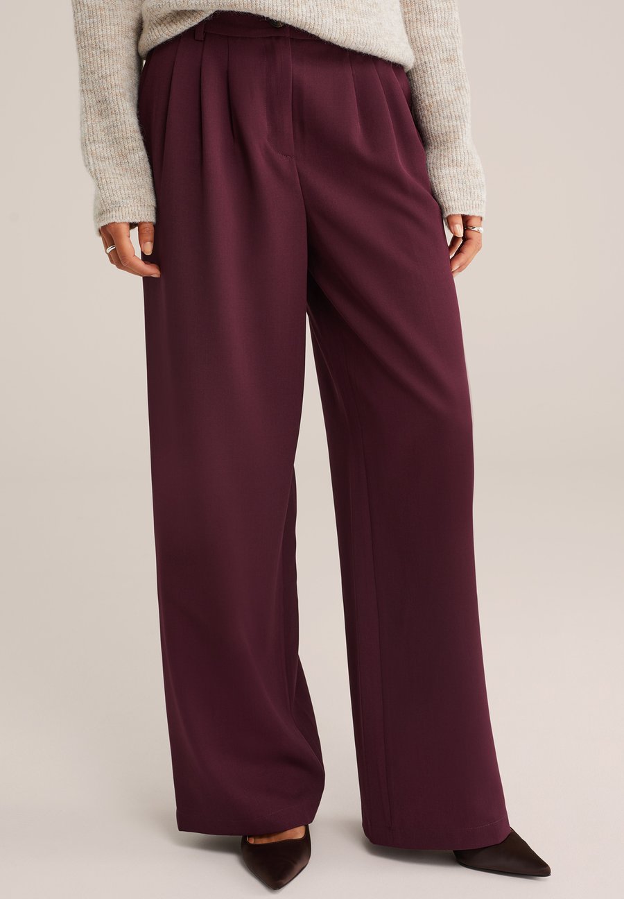 Брюки WE Fashion Trousers, Aubergine/Mottled Dark Purple
Брюки WE Fashion Trousers, Aubergine/Mottled Dark Purple