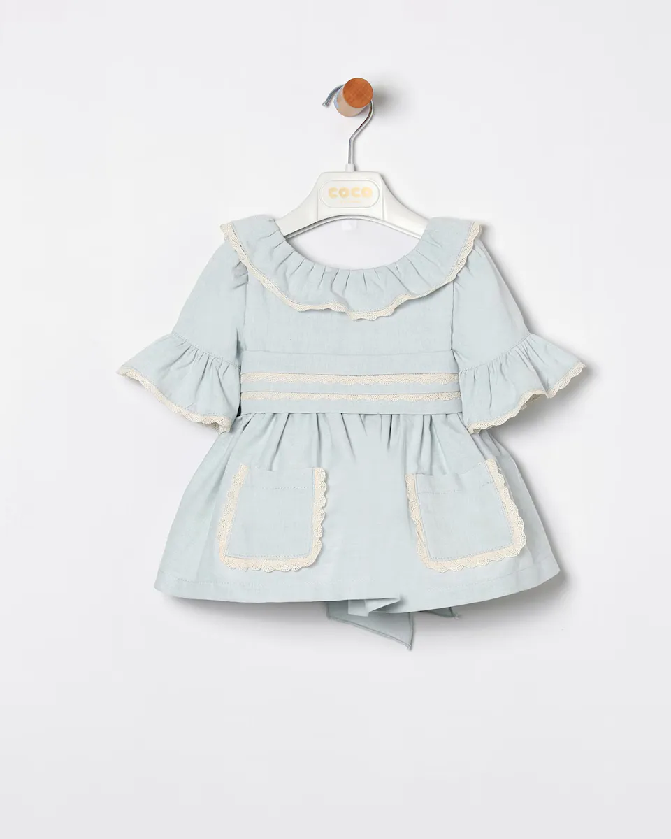 Платье для девочки из шамбре с накладными карманами и трусиками в тон Coco Acqua, бирюзовый
Платье для девочки из шамбре с накладными карманами и трусиками в тон Coco Acqua, бирюзовый