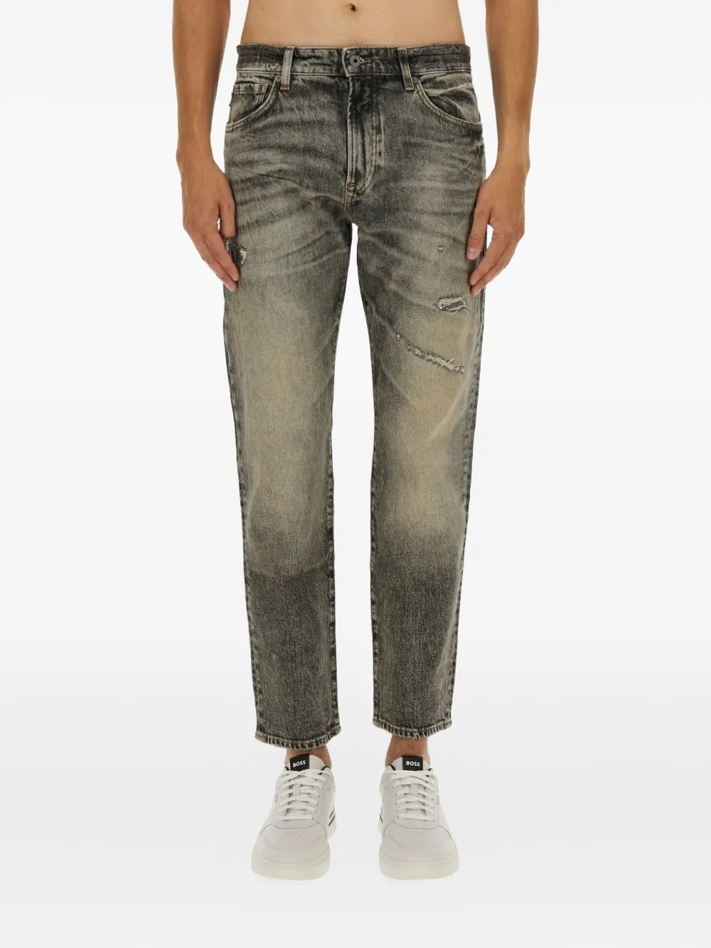 Джинсы с эффектом потертости Boss, серый
Джинсы с эффектом потертости Boss, серый