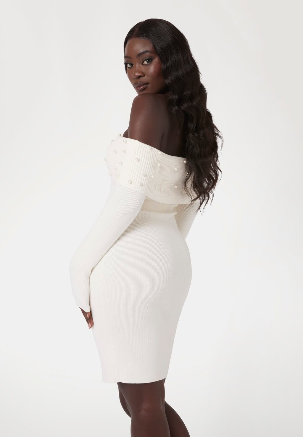 Платье-джемпер Guess, белый 
Платье-джемпер Guess, белый