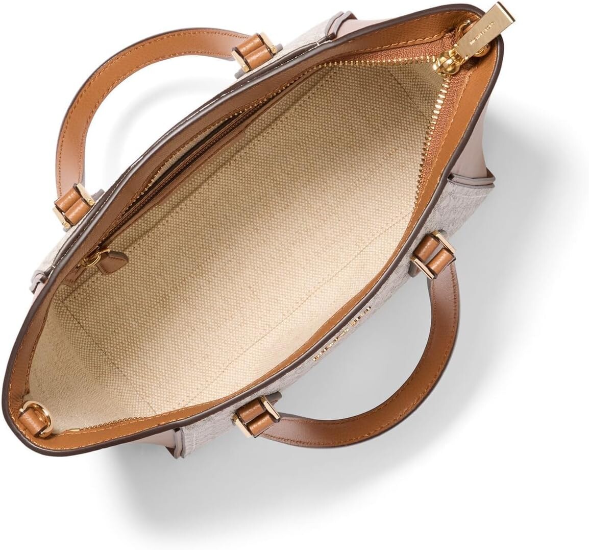 Маленькая сумка через плечо Michael Kors Taryn с откидным верхом и молнией, цвет ваниль/желудь
Маленькая сумка через плечо Michael Kors Taryn с откидным верхом и молнией, цвет ваниль/желудь