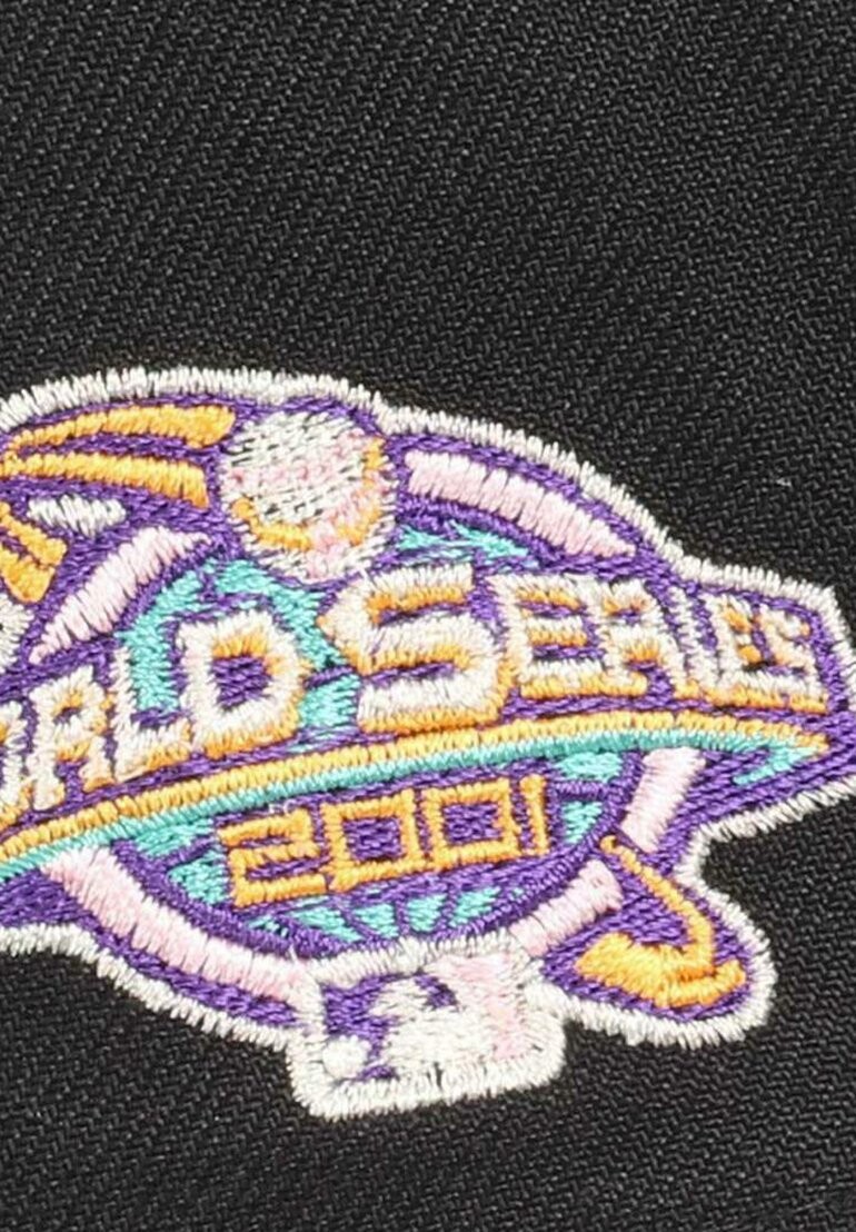 Бейсболка ARIZONA DIAMONDBACKS MLB WORLD SERIES 2001 SIDEPATCH FORTY A-FRAME SNAPBACK New Era, черный
Бейсболка ARIZONA DIAMONDBACKS MLB WORLD SERIES 2001 SIDEPATCH FORTY A-FRAME SNAPBACK New Era, черный