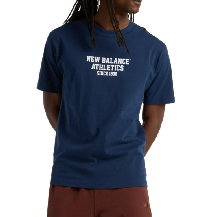 New Balance Футболка мужская синяя
New Balance Футболка мужская синяя