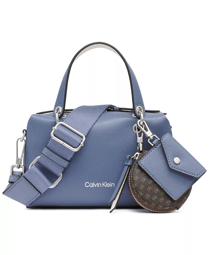 Мини-сумка через плечо Cali с ремешком в стиле веб Calvin Klein, серый
Мини-сумка через плечо Cali с ремешком в стиле веб Calvin Klein, серый