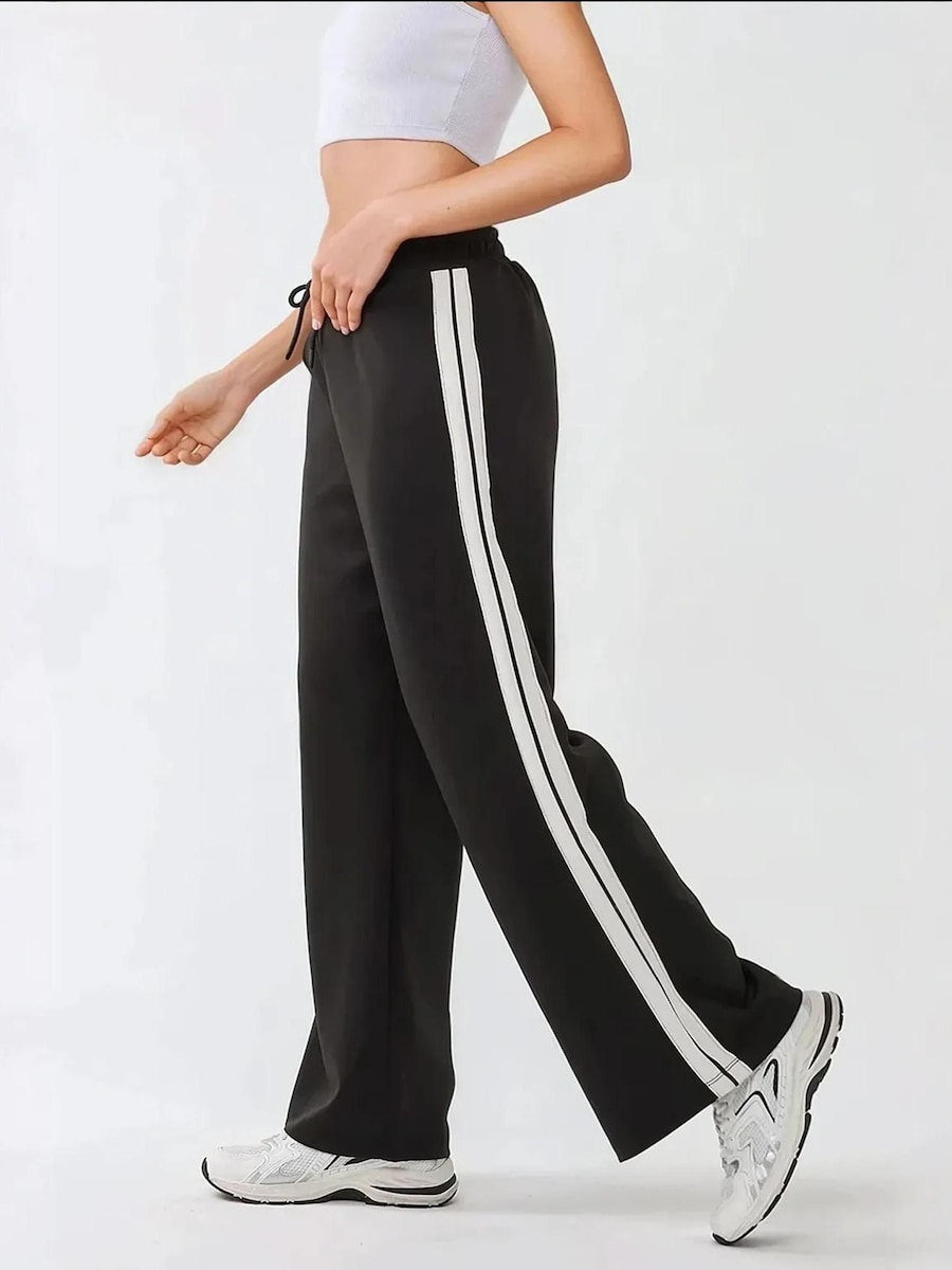 Широкие брюки Hiccup, черный
Широкие брюки Hiccup, черный